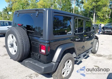 2022 Jeep Wrangler Unlimited Sport S 4X4 z USA, uszkodzony, nr VIN 1C4HJXDG2NW134125